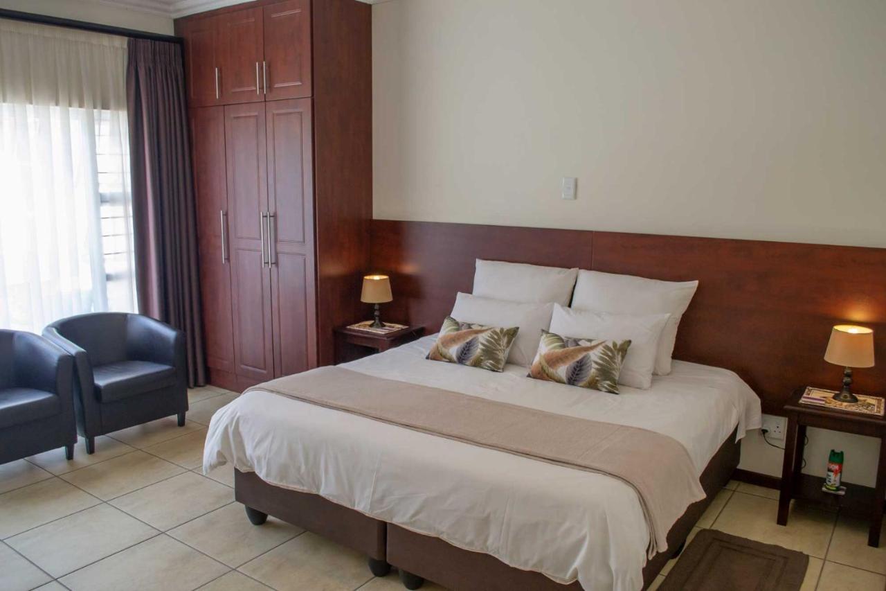 Amohela Guesthouse Midrand Exterior photo